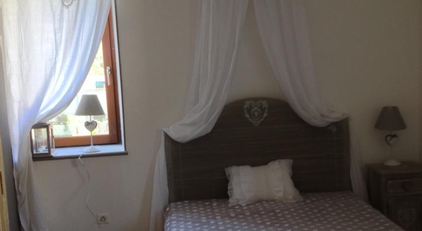 Gite Des 3 Chateaux Ribeauville  Room photo